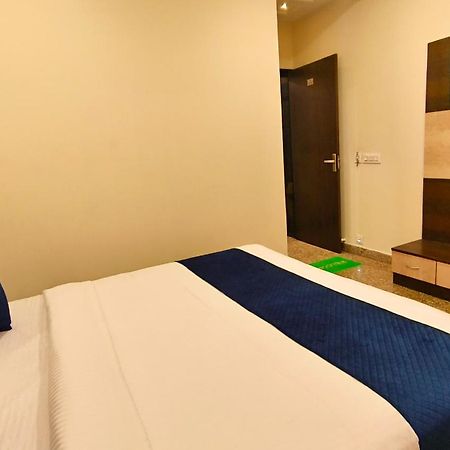 Hotel Rajputana Palace 烏代浦 外观 照片