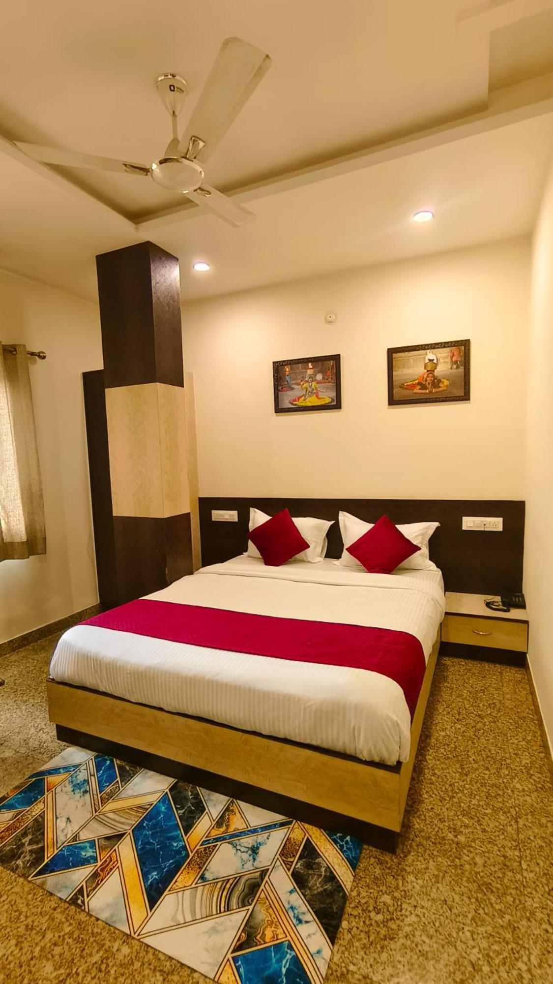 Hotel Rajputana Palace 烏代浦 外观 照片