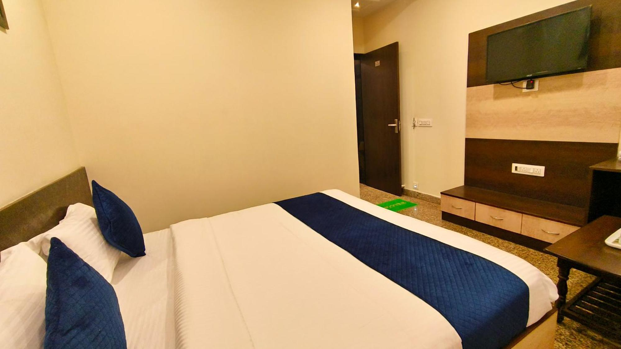 Hotel Rajputana Palace 烏代浦 外观 照片